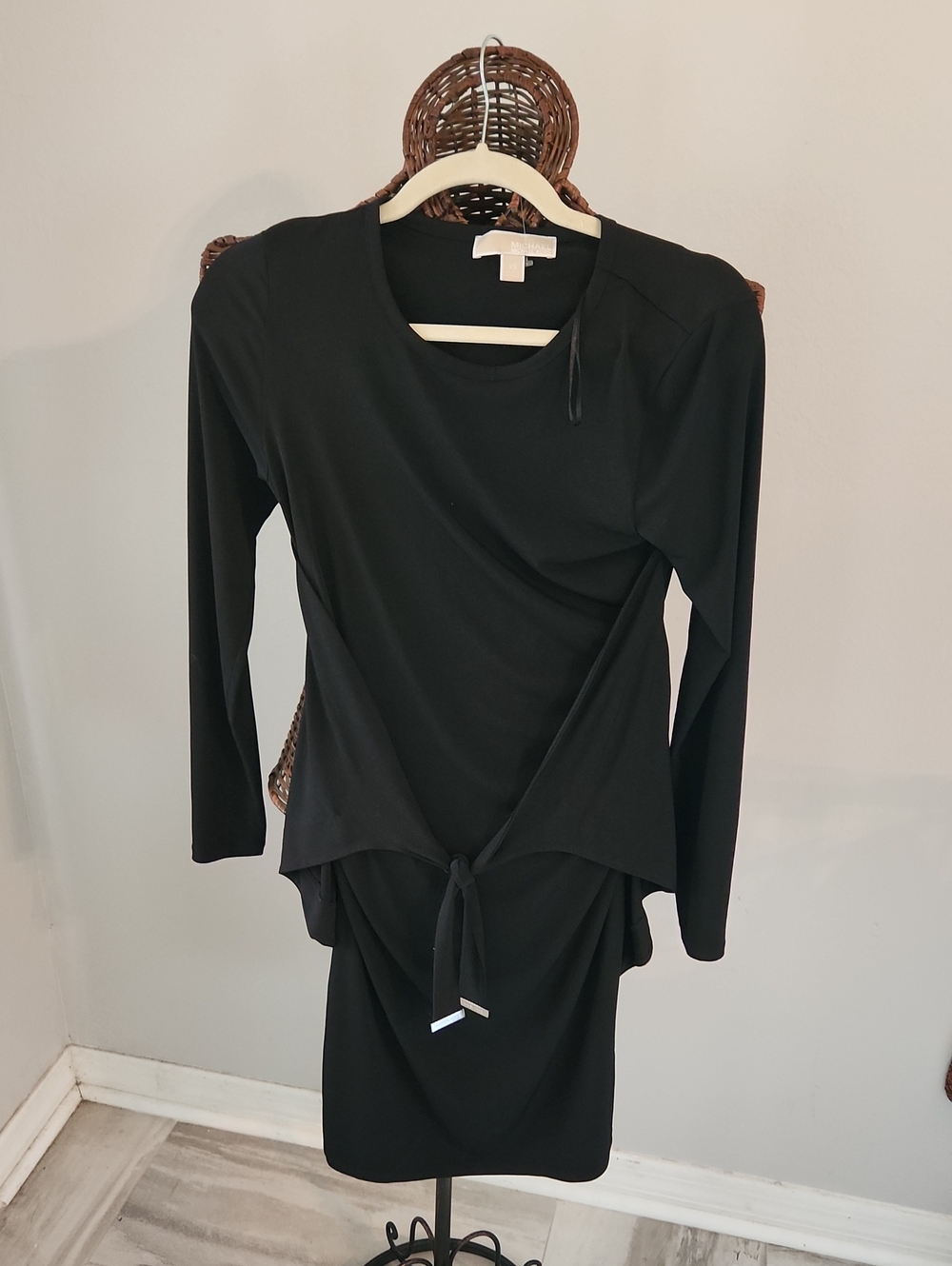 MICHAEL Michael Kors Black Long-Sleeve Tie-Front Dress